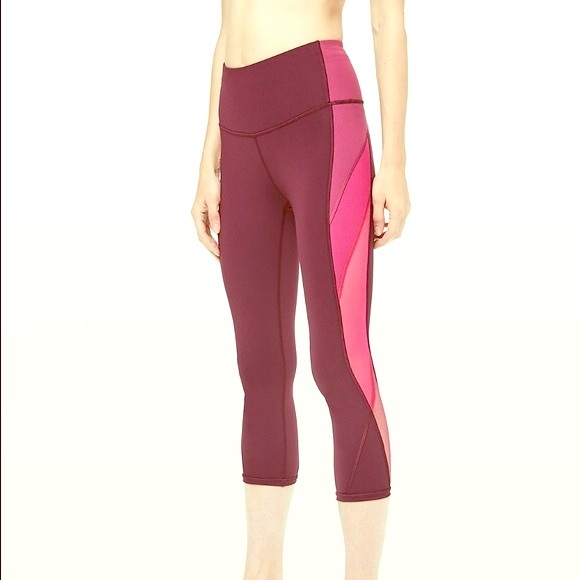 Lululemon Color Me Ombré 21” crop - Picture 2 of 5